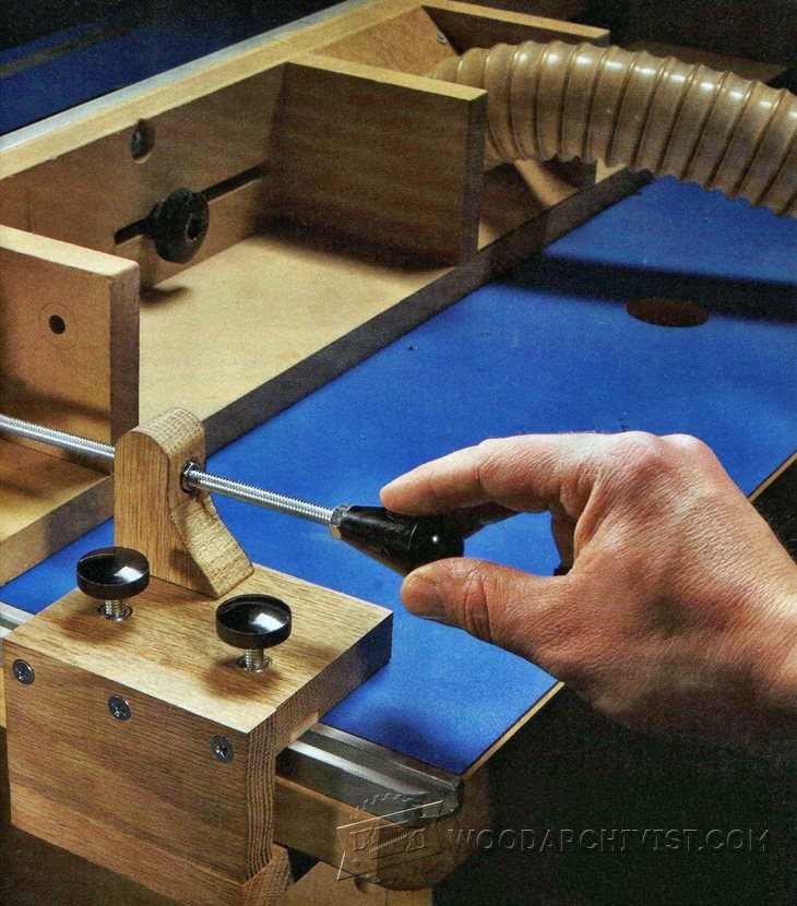 Router Table Fence Micro Adjuster • WoodArchivist